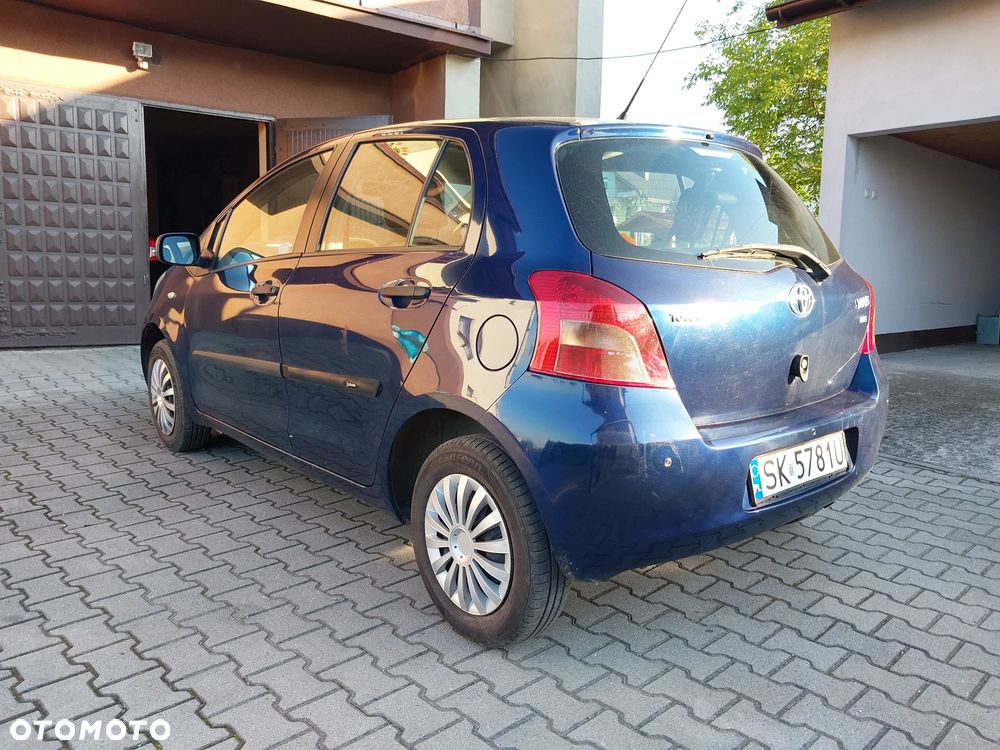 Toyota Yaris 1.0 Luna A/C - 15