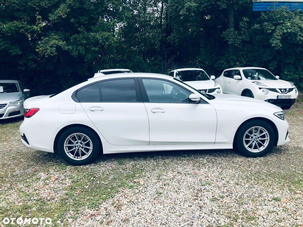 BMW Seria 3 318d Business Edition - 11