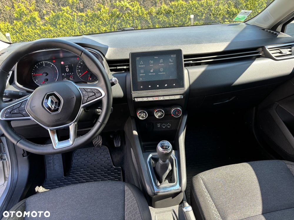 Renault Clio - 21