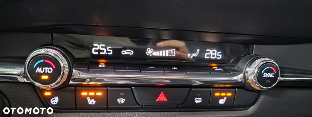 Mazda CX-30 SKYACTIV-X 2.0 M-Hybrid - 23