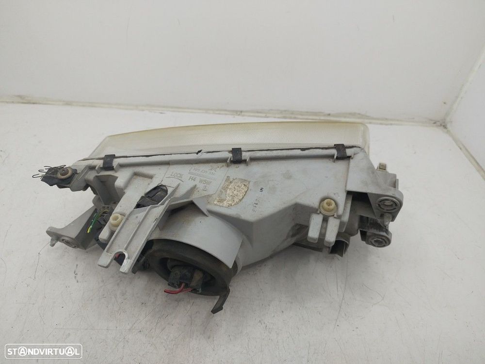 Farol/ Otica Dianteiro Dto Mazda 323 S V (Ba) - 2