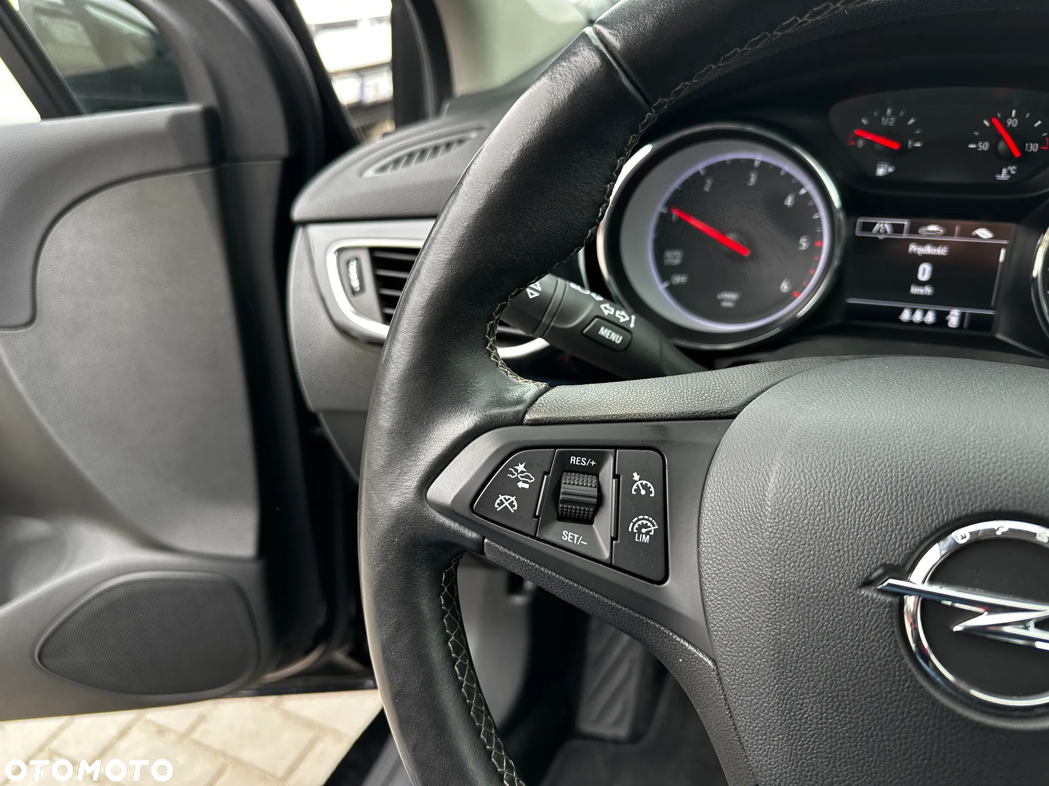Opel Astra - 10