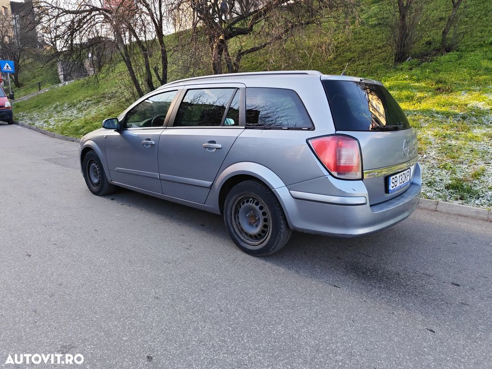 Opel Astra 1.7 CDTI Cosmo - 3