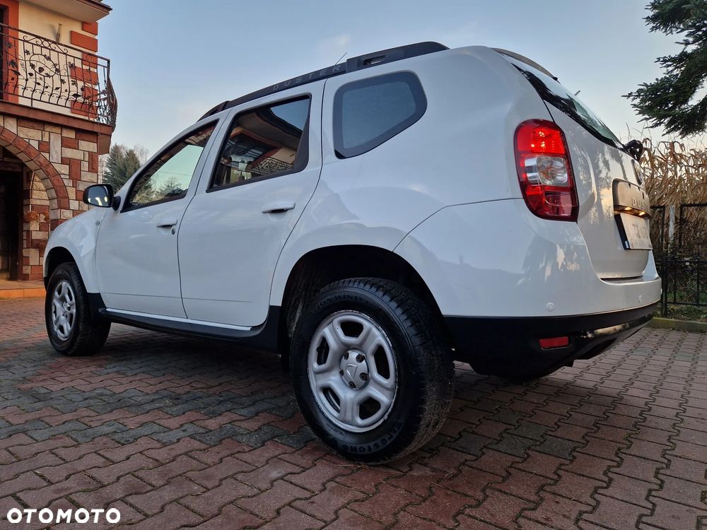 Dacia Duster 1.6 SCe Laureate 4x4 S&S - 4