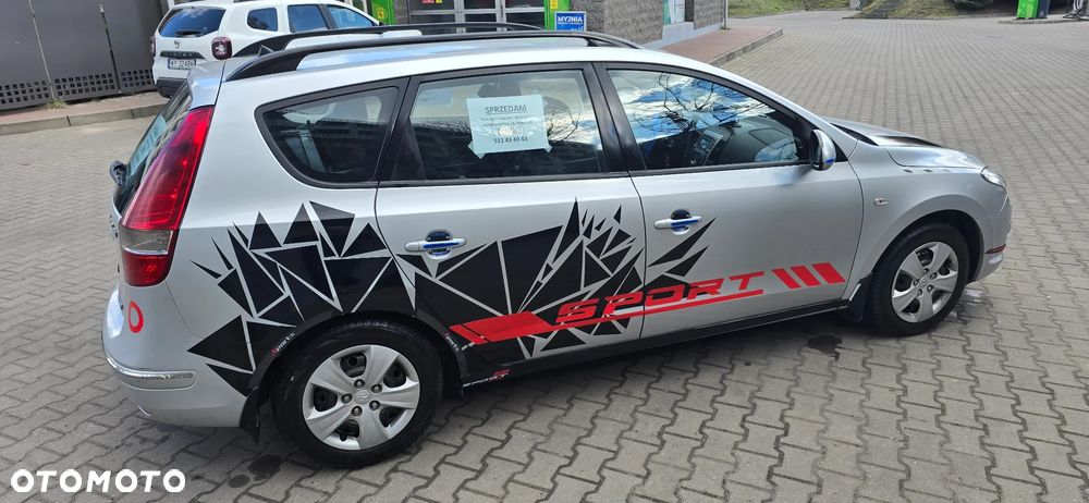 Hyundai i30 1.6 CRDi Comfort - 35