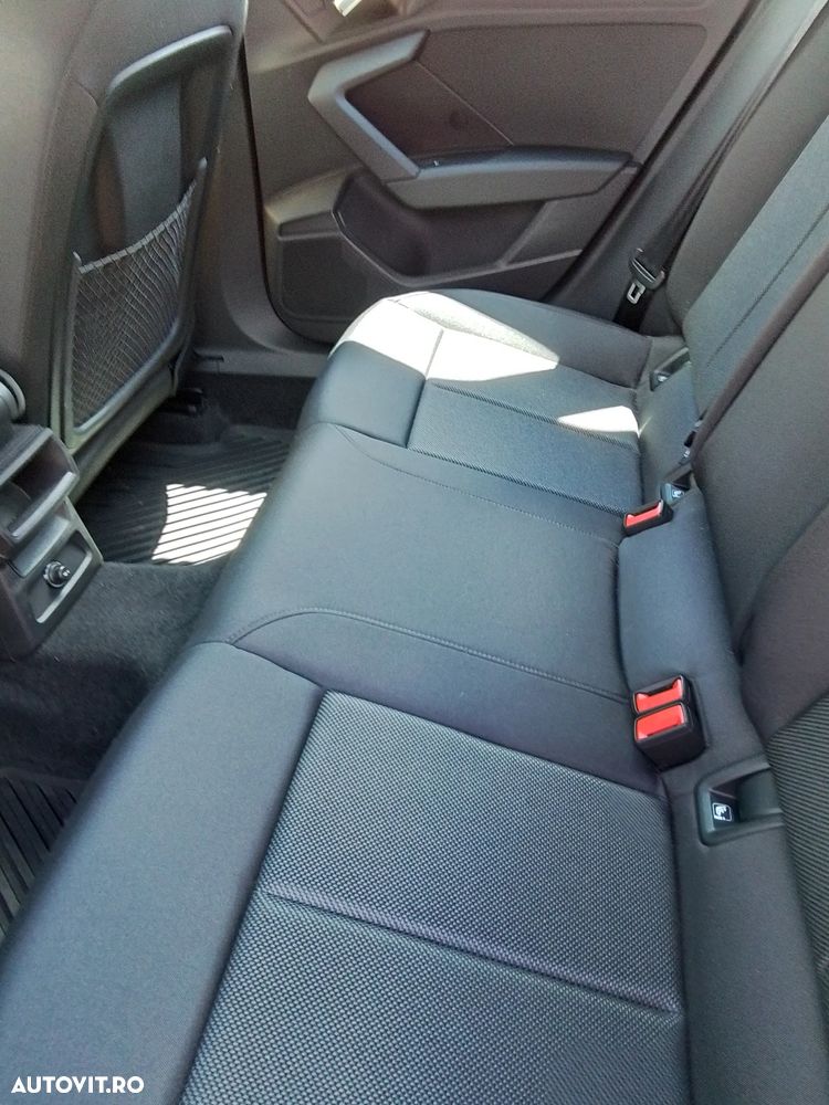 Audi A3 ack 1.5 35 TFSI Advanced - 9