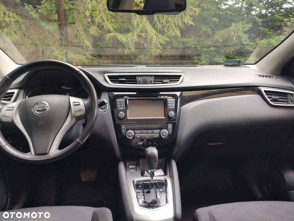 Nissan Qashqai 1.2 DIG-T N-Connecta Xtronic - 13
