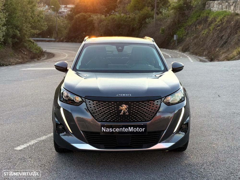 Peugeot 2008 1.2 PureTech Allure EAT8 - 2