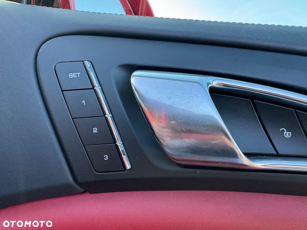 Porsche Cayenne S Tiptronic S - 21