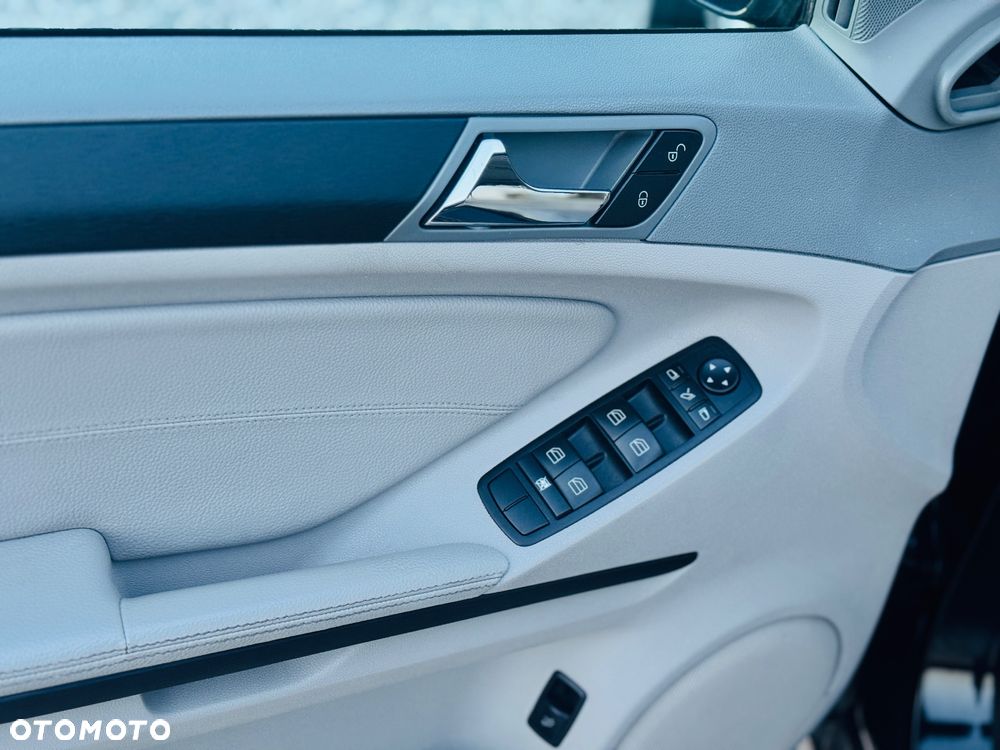 Mercedes-Benz ML 420 CDI 4-Matic - 25