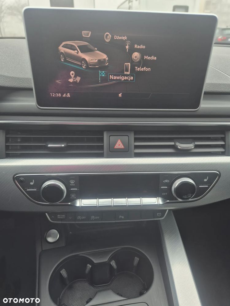 Audi A4 Avant 40 TFSI S tronic S line - 22