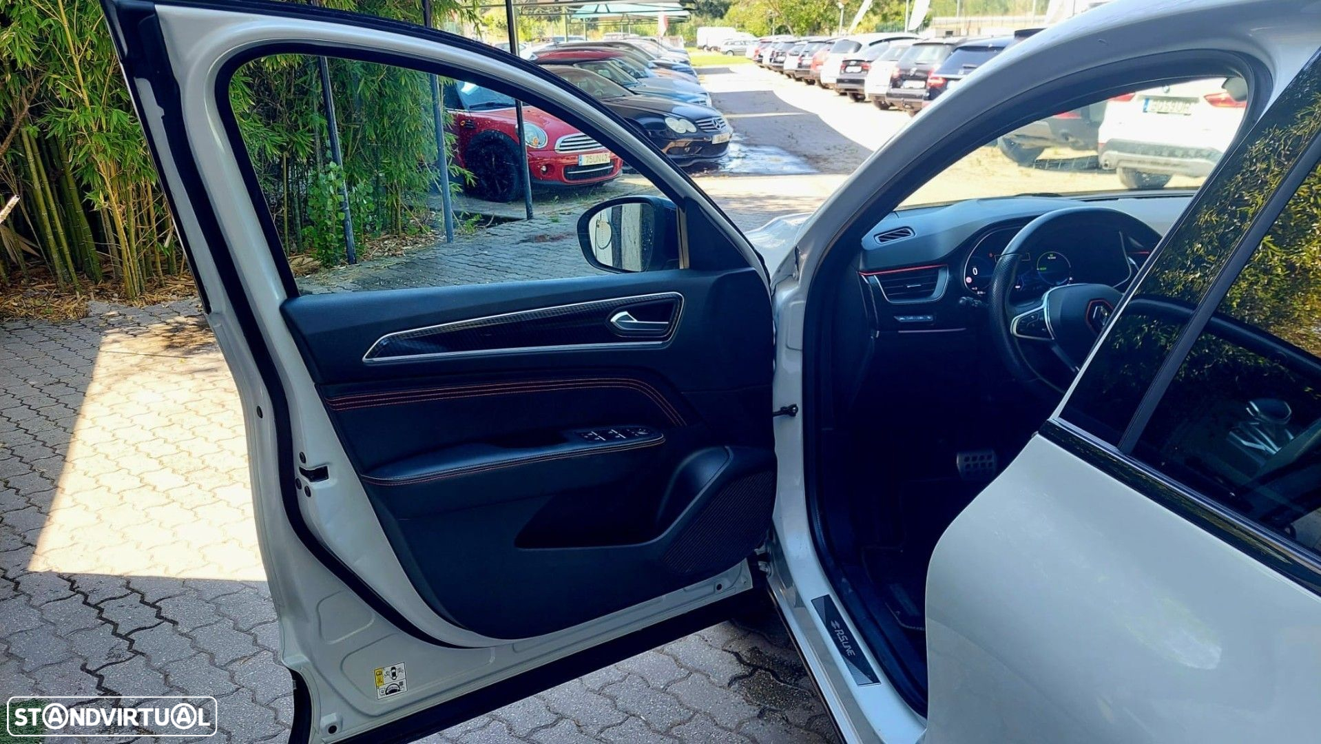 Renault Arkana 1.6 E-Tech R.S.Line - 6