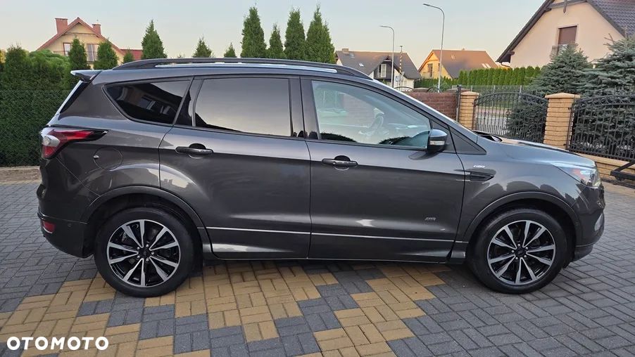 Ford Kuga 2.0 TDCi 4x4 ST-Line - 6