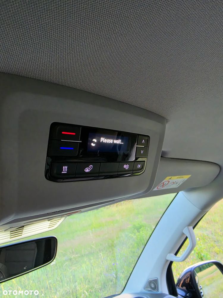 Volkswagen Multivan 2.0 TDI L1 Highline DSG - 13