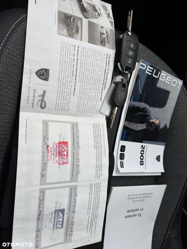 Peugeot 2008 PureTech 100 Allure - 38