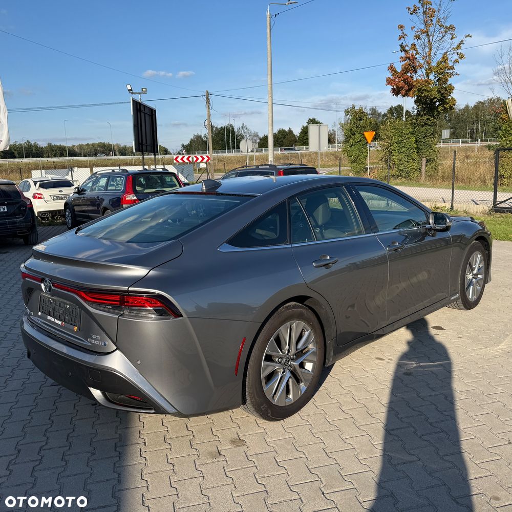 Toyota Mirai - 14