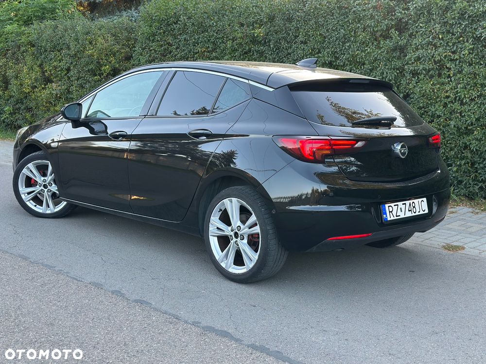 Opel Astra 1.4 T Cosmo S&S - 8