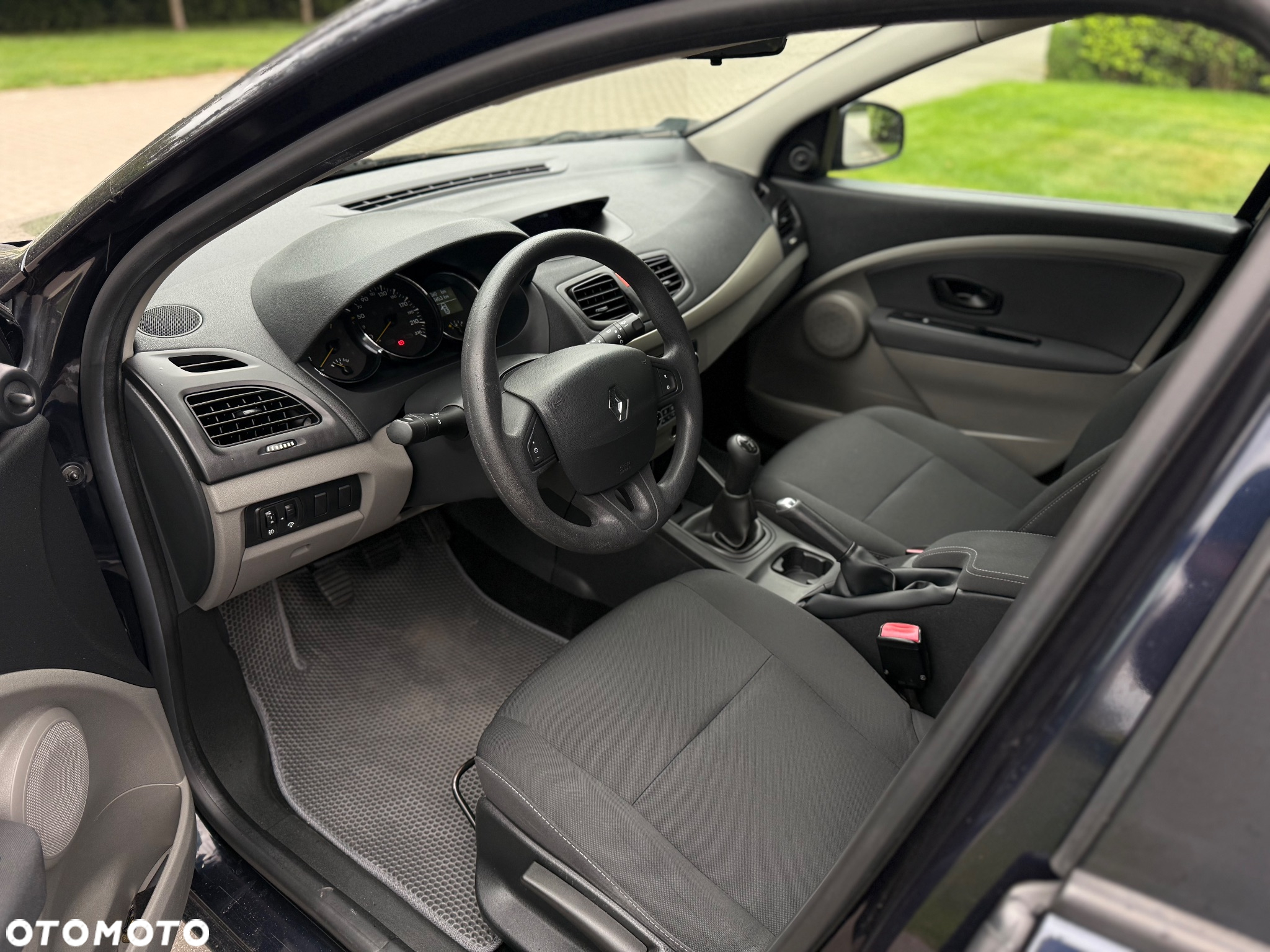 Renault Megane - 9