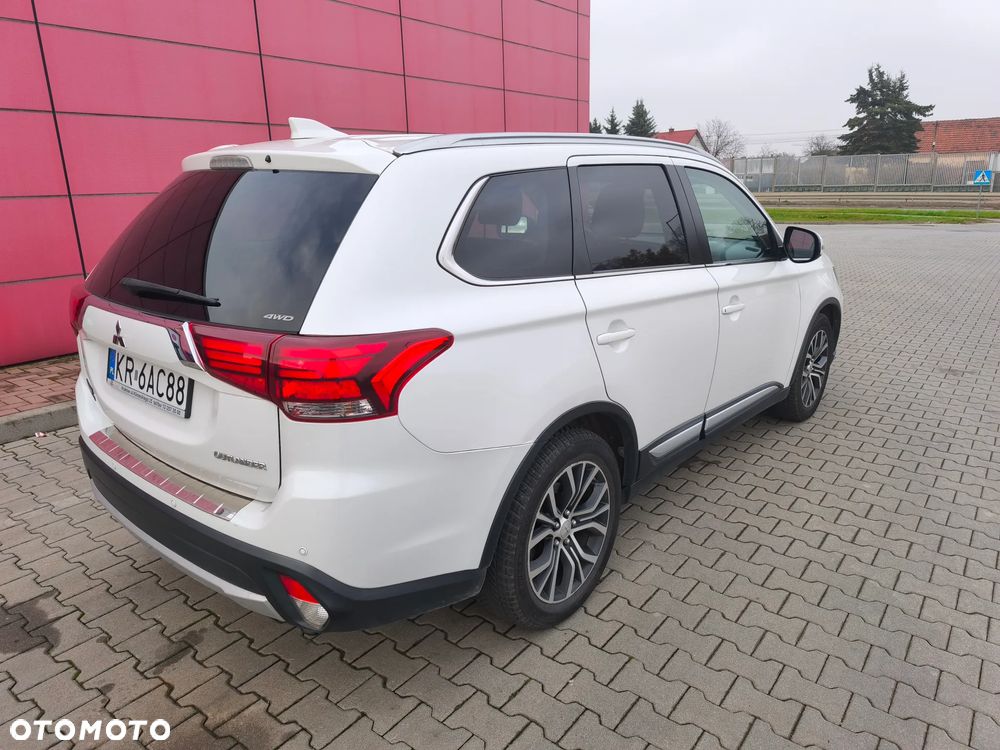 Mitsubishi Outlander 2.0 Intense + CVT - 5