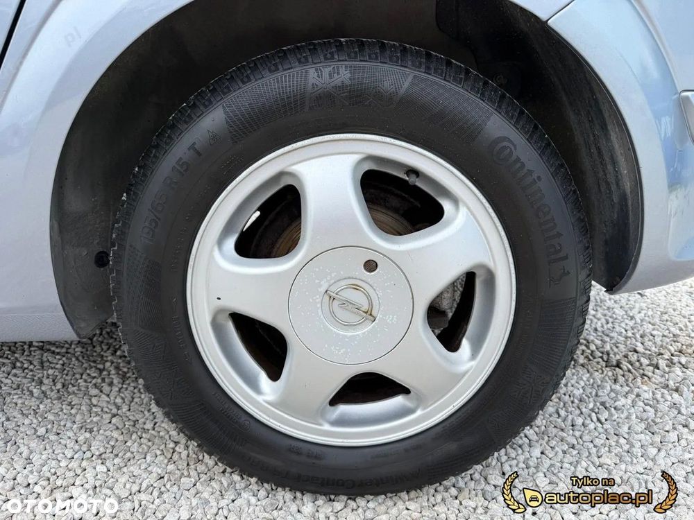 Opel Astra - 10