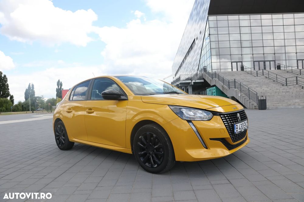 Peugeot 208 1.2 L PureTech STT EAT8 Active Pack - 9