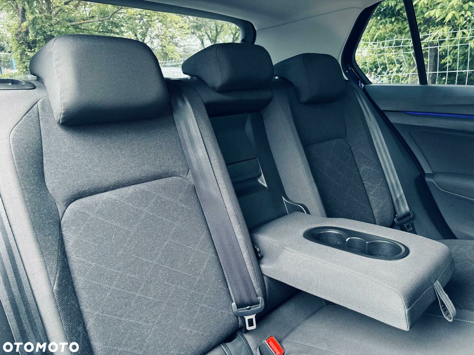 Volkswagen Golf VIII 1.5 TSI EVO Life - 17