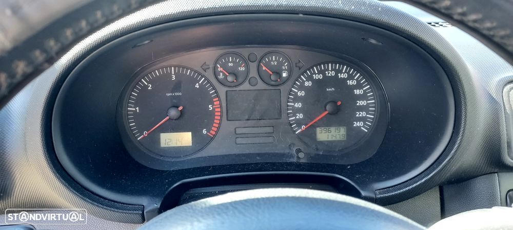 SEAT Toledo 1.9 TDI Sport - 4