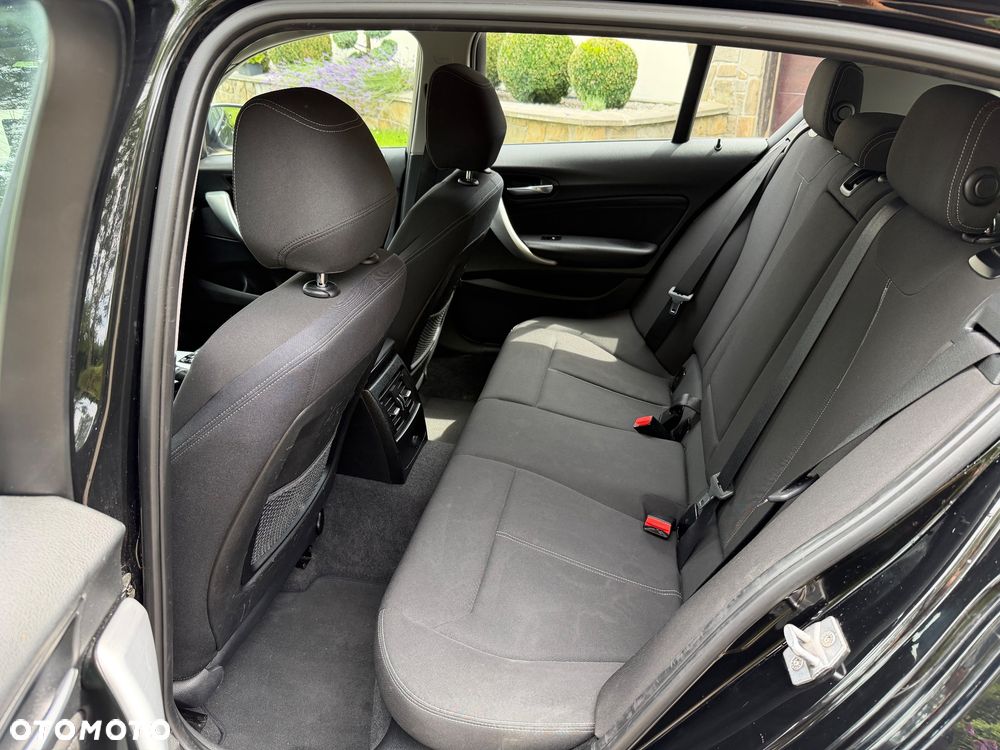 BMW Seria 1 120d xDrive Sport Line - 31