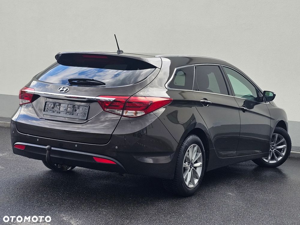 Hyundai i40 Kombi 1.7 CRDi Premium - 8