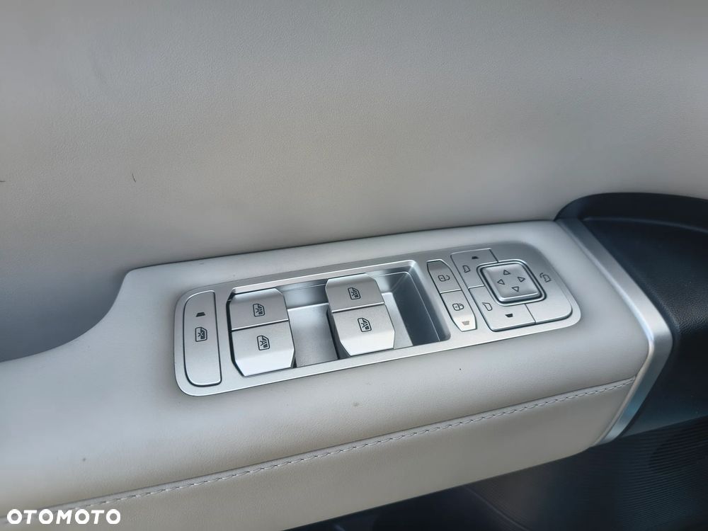 BYD Leopard 7 - 16