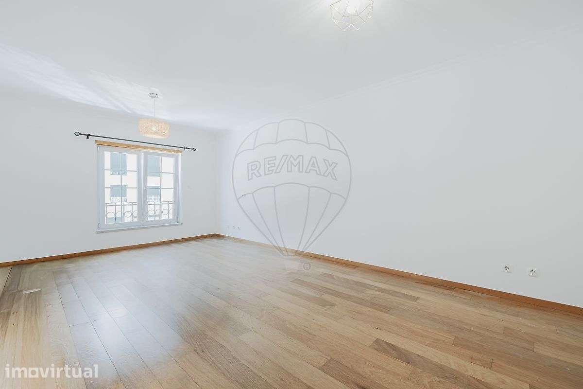 Apartamento T2 para arrendamento - Grande imagem: 2/29