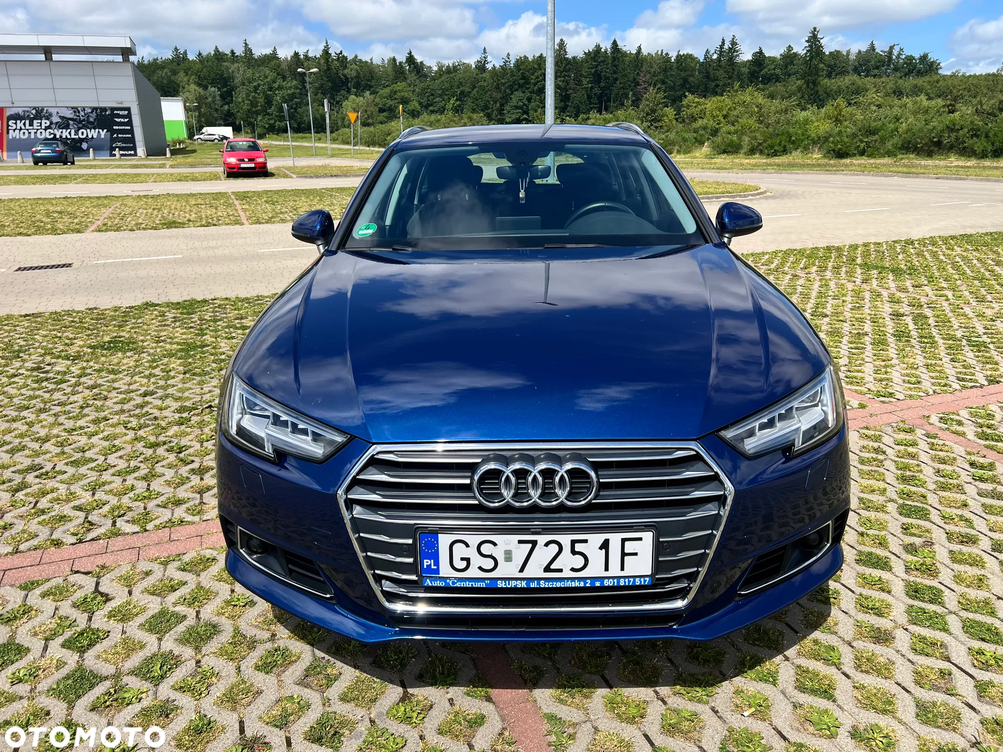 Audi A4 Avant 2.0 TFSI ultra S tronic sport - 2