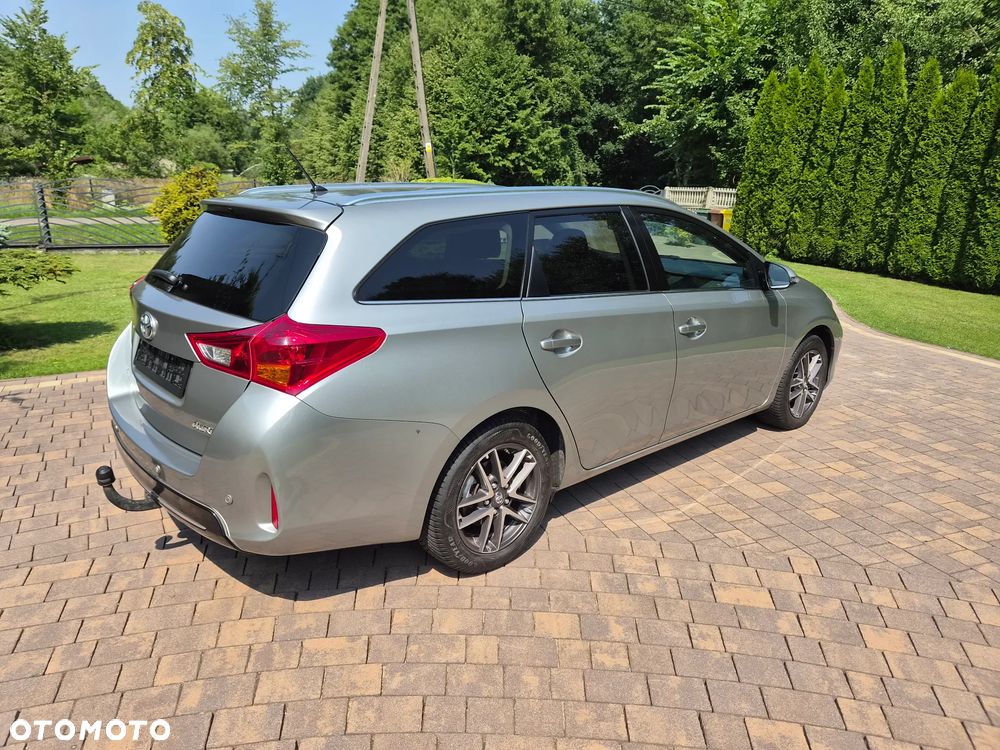 Toyota Auris 1.6 Valvematic Comfort - 18