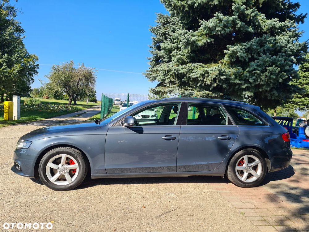 Audi A4 Avant - 8