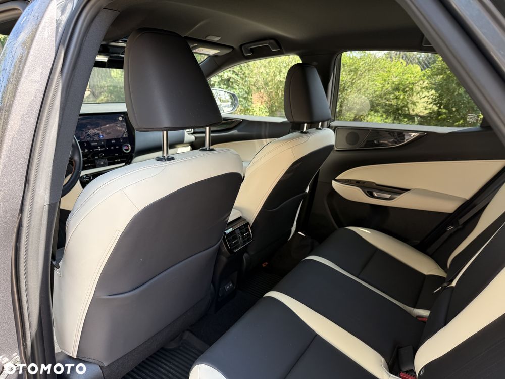 Lexus NX 350h Prestige AWD - 15