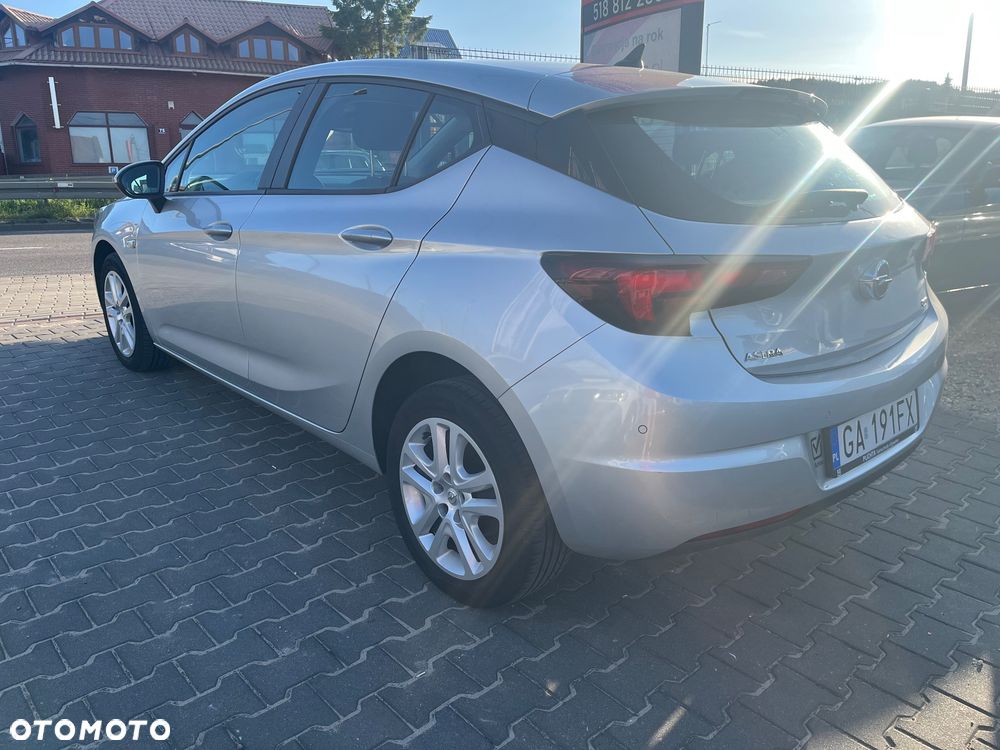 Opel Astra 1.6 CDTI Cosmo - 5