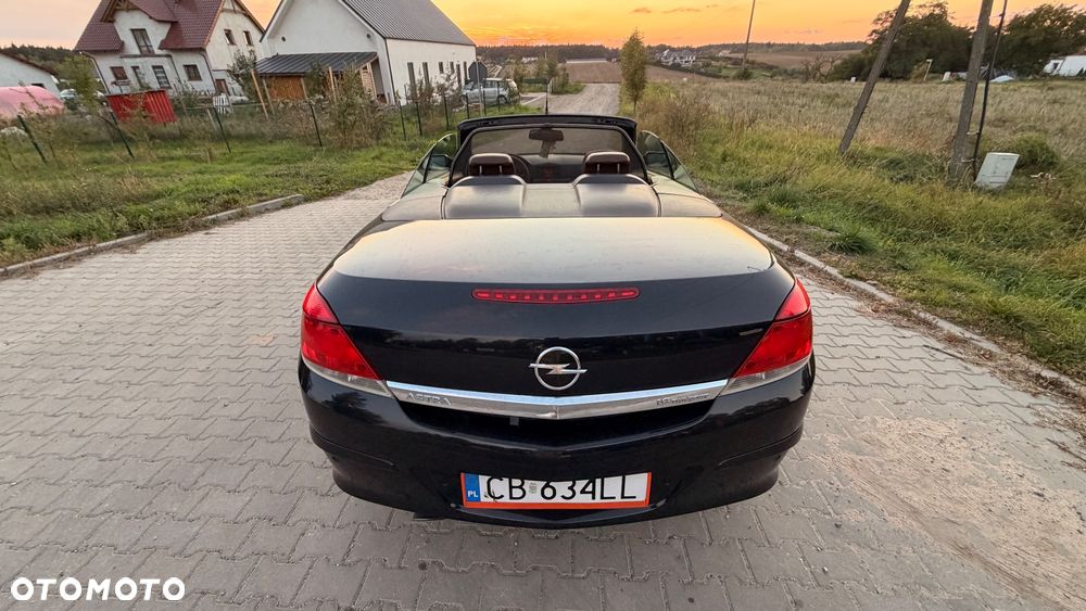 Opel Astra - 25