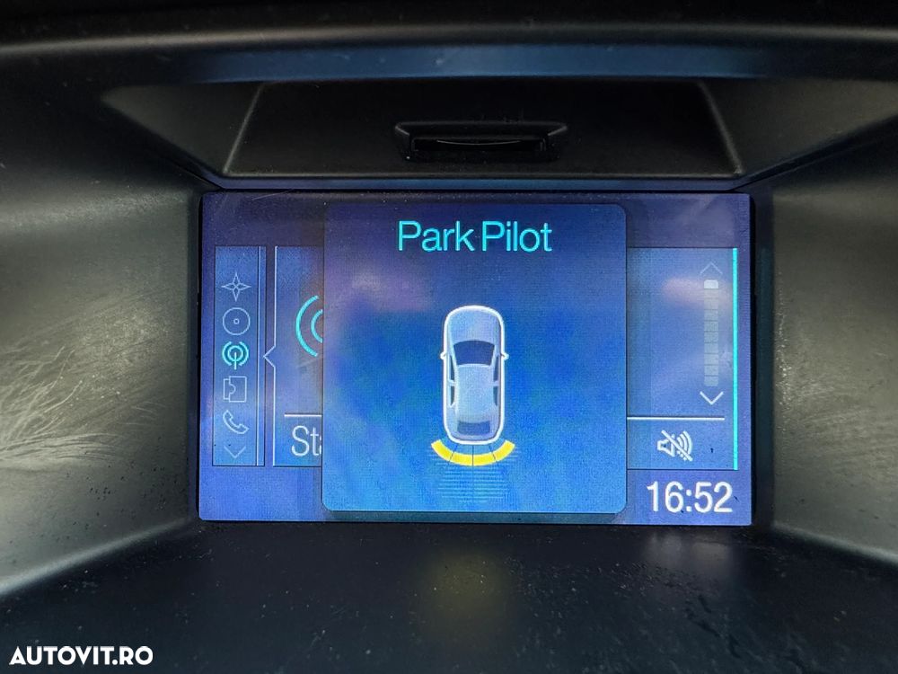 Ford Focus 1.6 TDCI DPF Trend - 14
