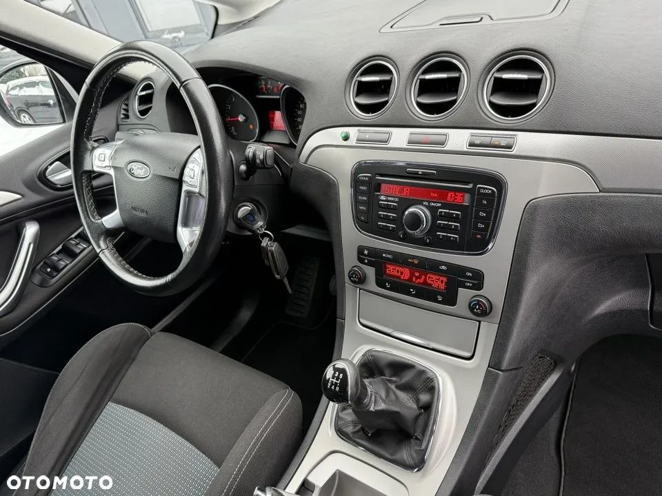 Ford S-Max 2.0 Champions Edition - 30