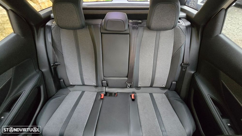 Peugeot 3008 1.5 BlueHDi Allure Pack EAT8 - 54