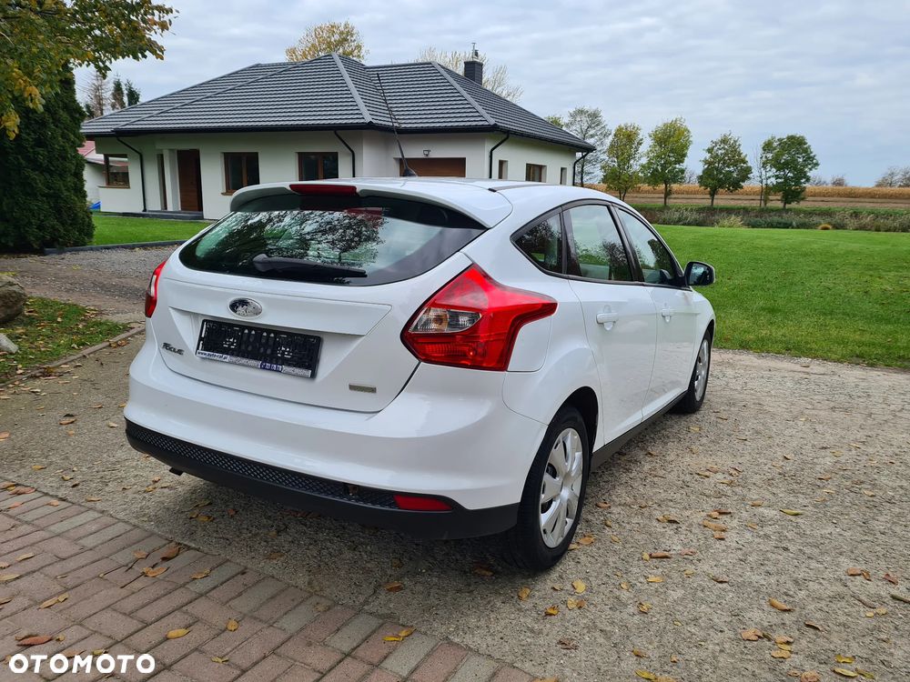 Ford Focus - 11