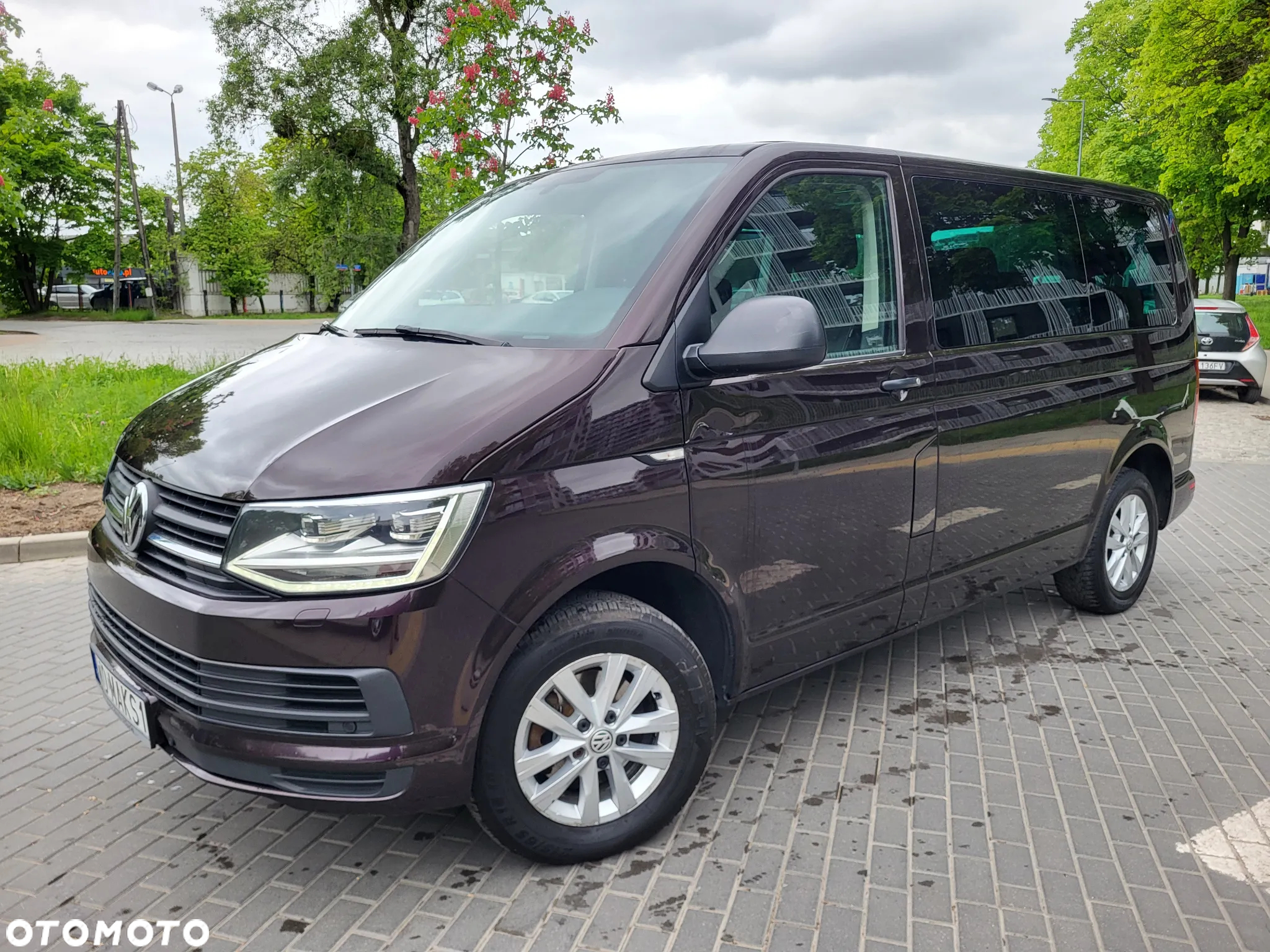 Volkswagen Multivan - 3