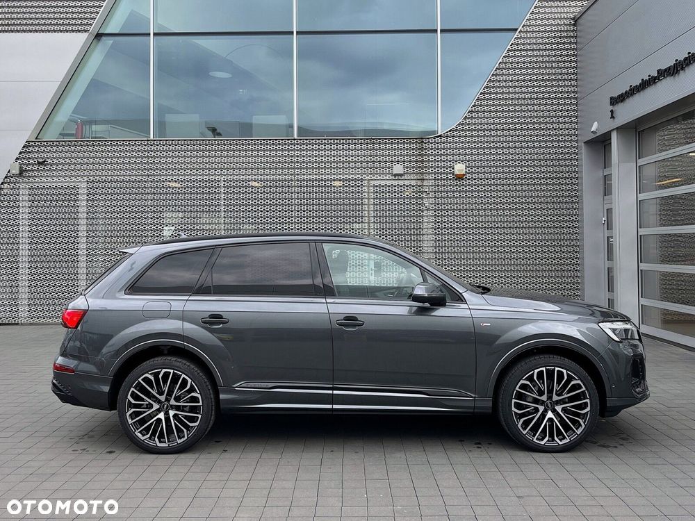 Audi Q7 - 9