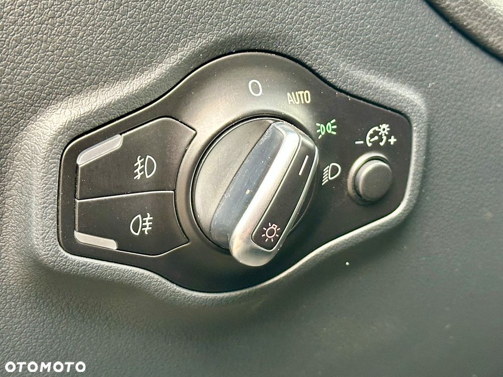 Audi Q5 2.0 TDI Quattro S tronic - 16