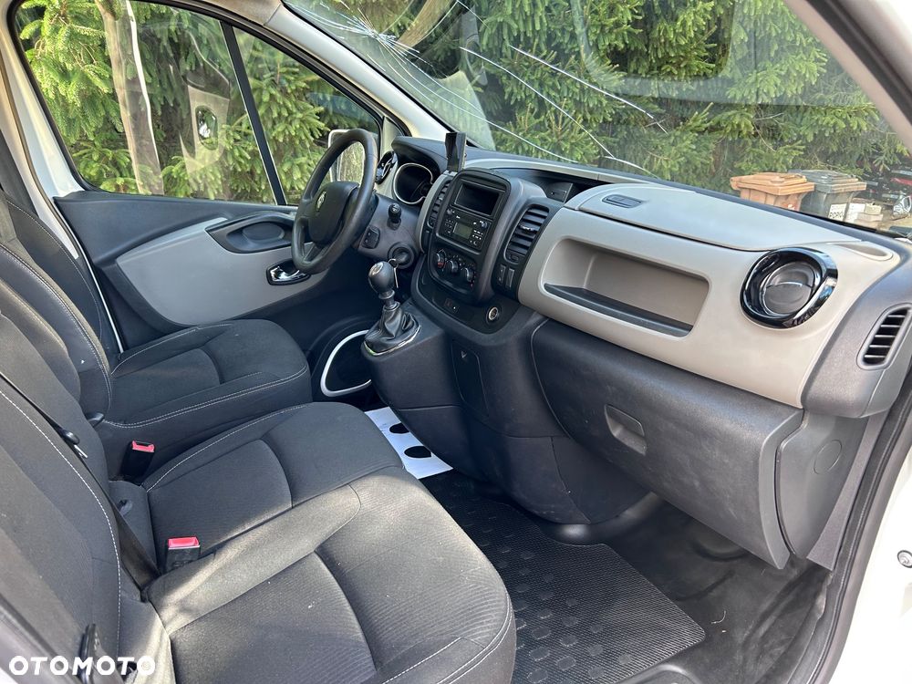 Renault Trafic - 20