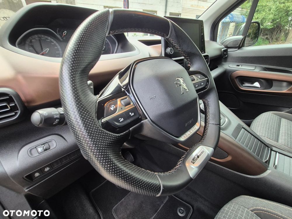Peugeot Rifter PureTech 130 L1 EAT8 GT - 17