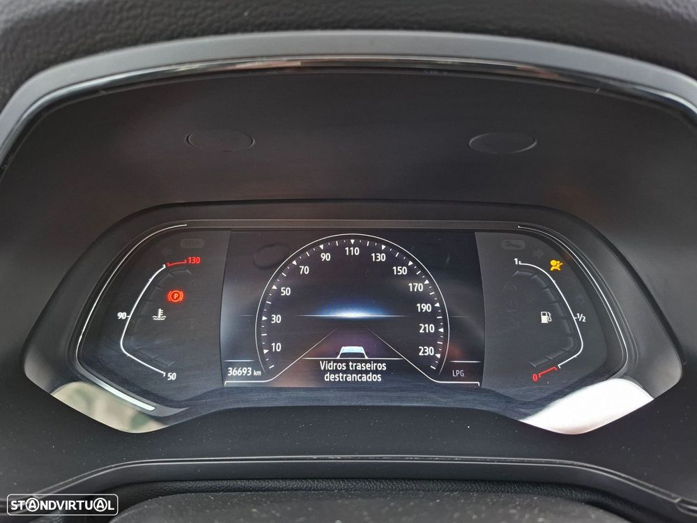 Renault Captur 1.0 TCe Techno Bi-Fuel - 15