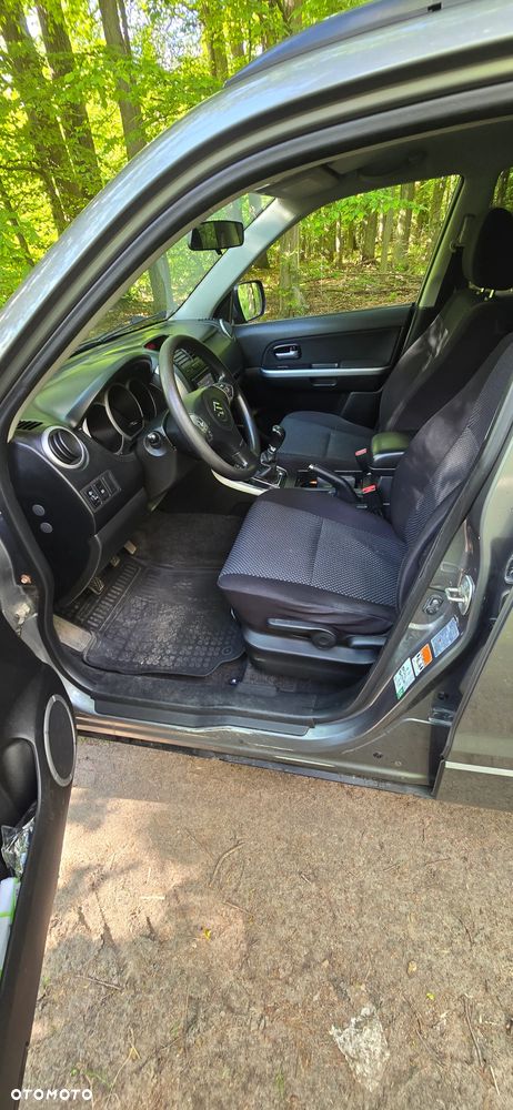 Suzuki Grand Vitara 1.9 DDiS - 21
