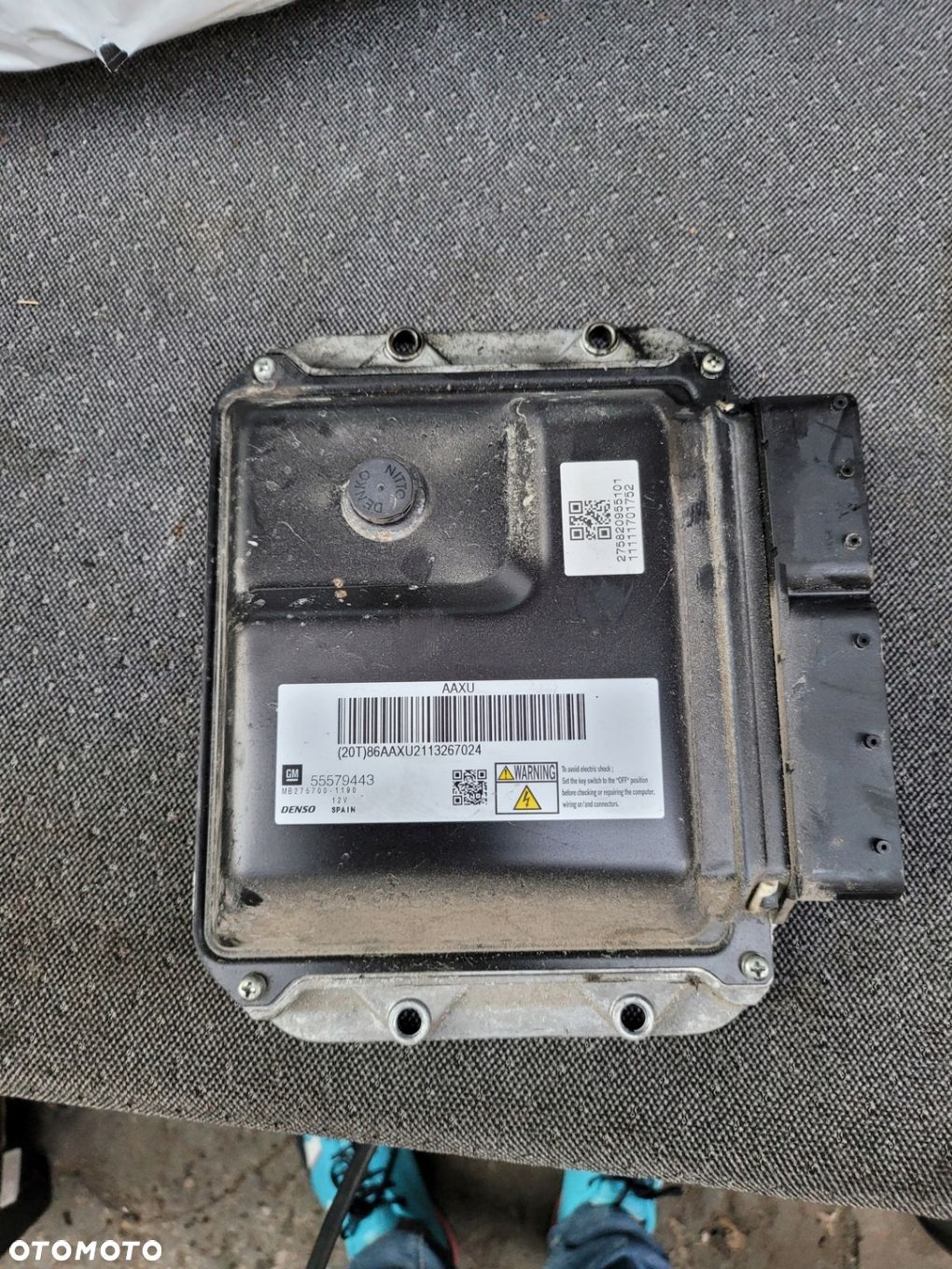 KOMPUTER STEROWNIK SILNIKA OPEL ASTRA IV 55579443 - 1
