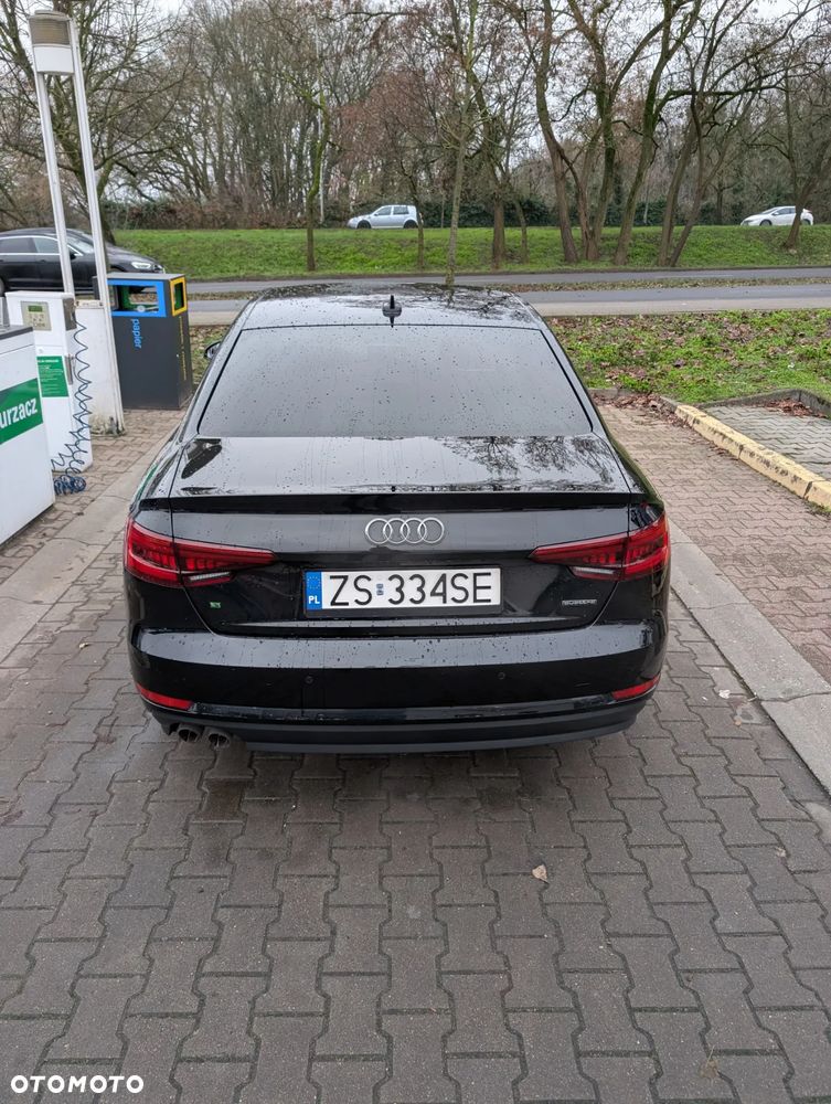 Audi A4 Limousine - 22